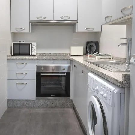 Apartment A 20 Metros De La Mezquita Catedral ,apartamentos Turistico Cespedes 5 *