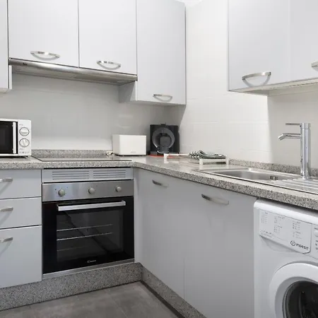 A 20 Metros De La Mezquita Catedral ,apartamentos Turistico Cespedes 5 * Κόρδοβα