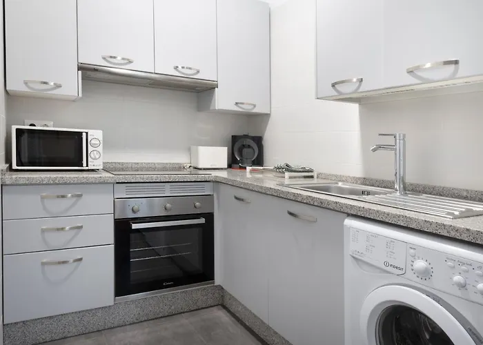 A 20 Metros De La Mezquita Catedral ,apartamentos Turistico Cespedes 5 * 科爾多瓦